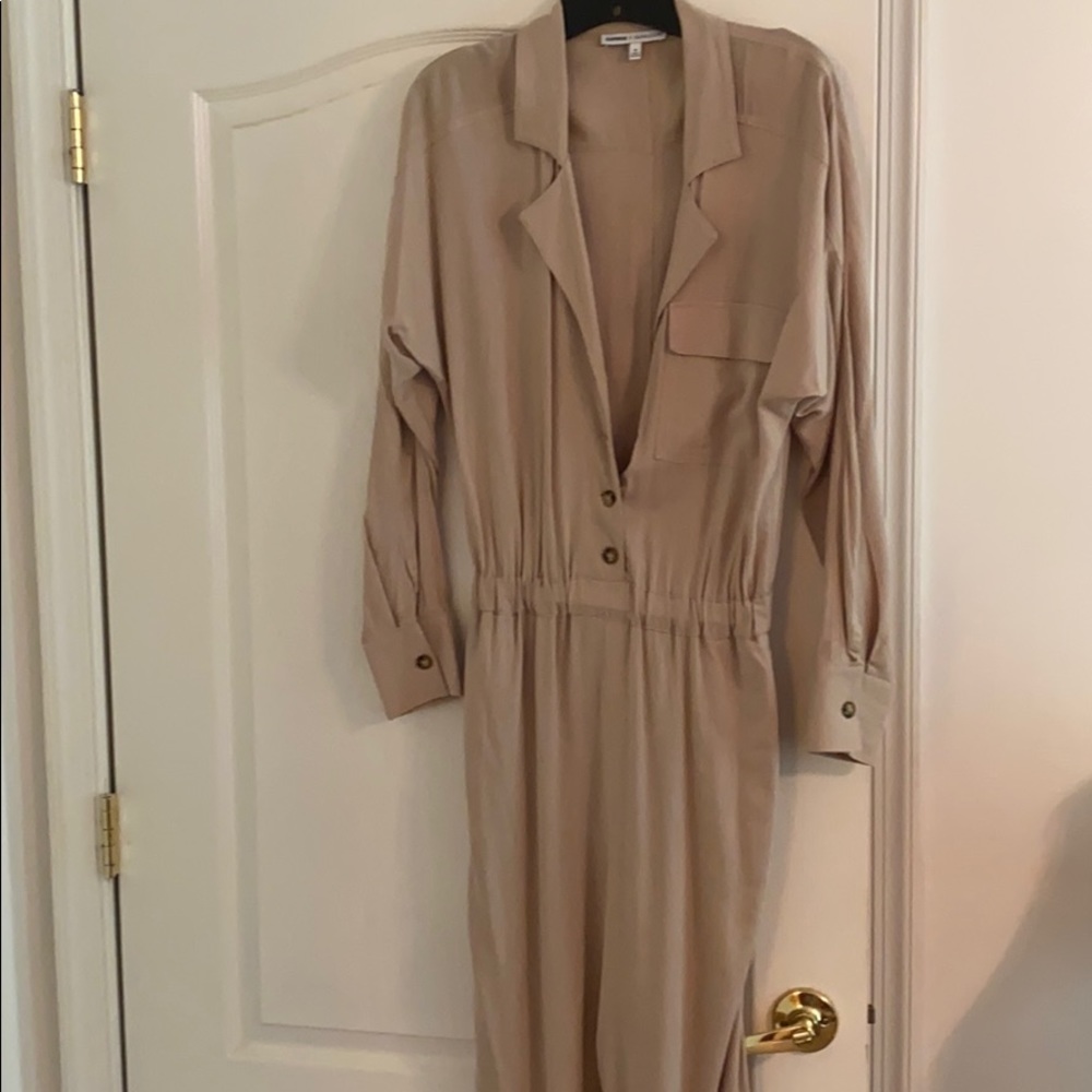 NWOT Olivia Culpo jumper